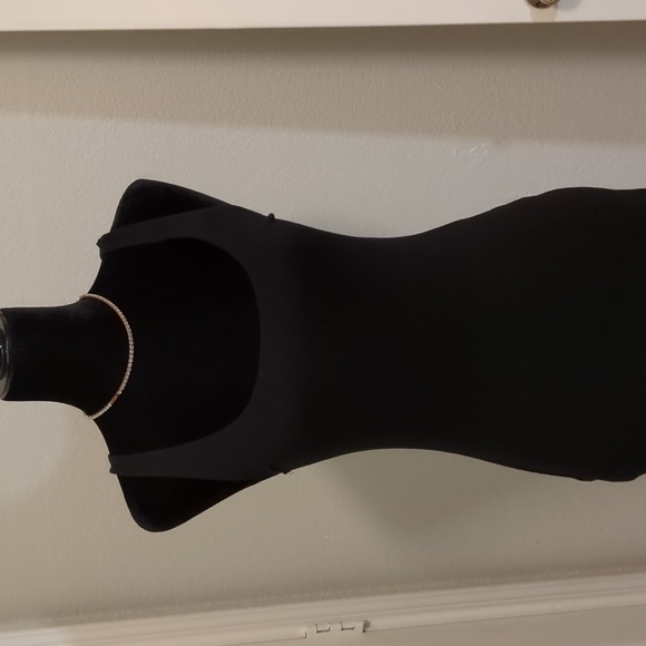 Forever 21 Scoop Neck body con dress size M - Picture 3 of 6